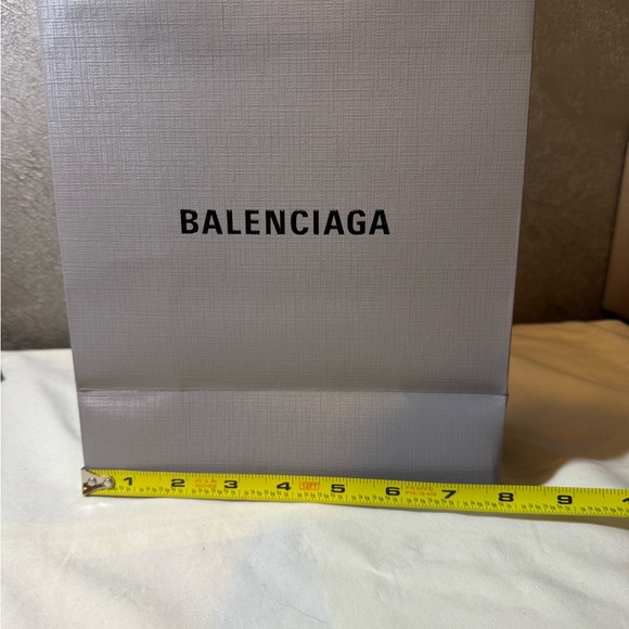 Balenciaga gift bag - Picture 3 of 8